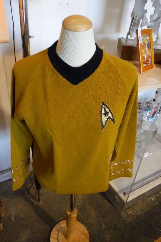lot 3164 image: Cosplay or Halloween hand made Star trek Captain Kirk shirt