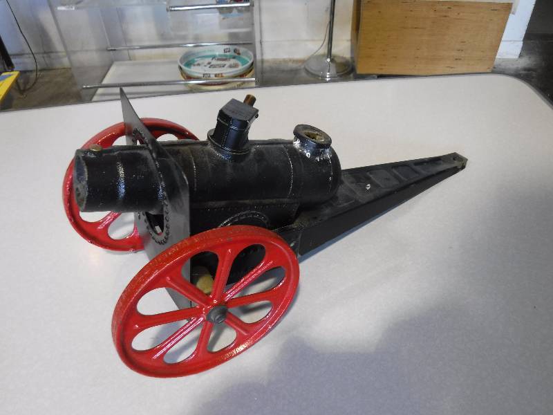 lot 3193 image: cast iron big Bang toy cannon