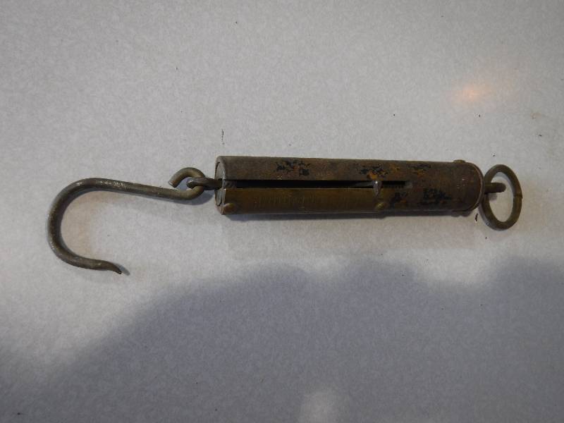 lot 3218 image: Vintage brass fish scale