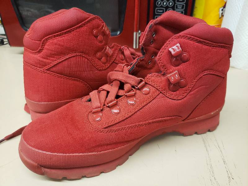 lot 2635 image: Timberland Size 9