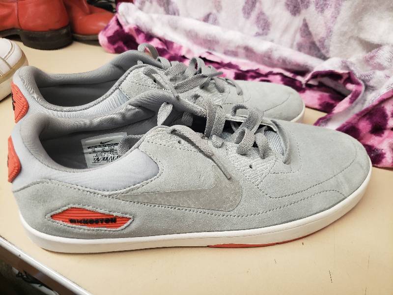 lot 2661 image: Nike Eric Koston Size 10