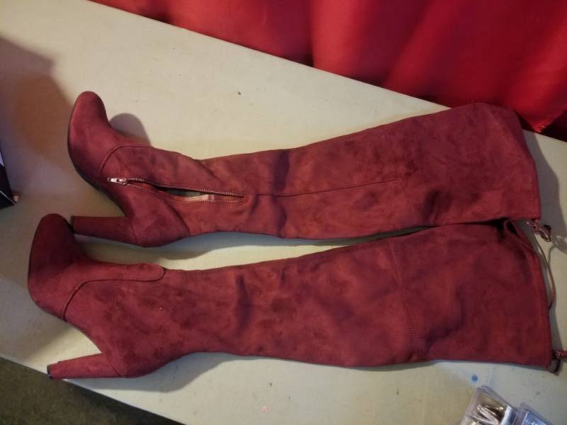 lot 2476 image: Shoe Republic Ladies Boots Size 10