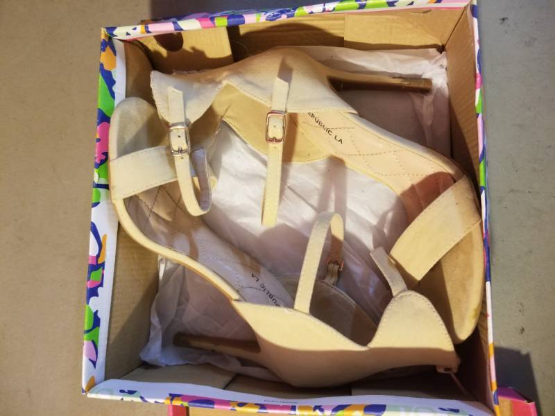 lot 2479 image: Shoe Republic Ladies Heels Size 7.5