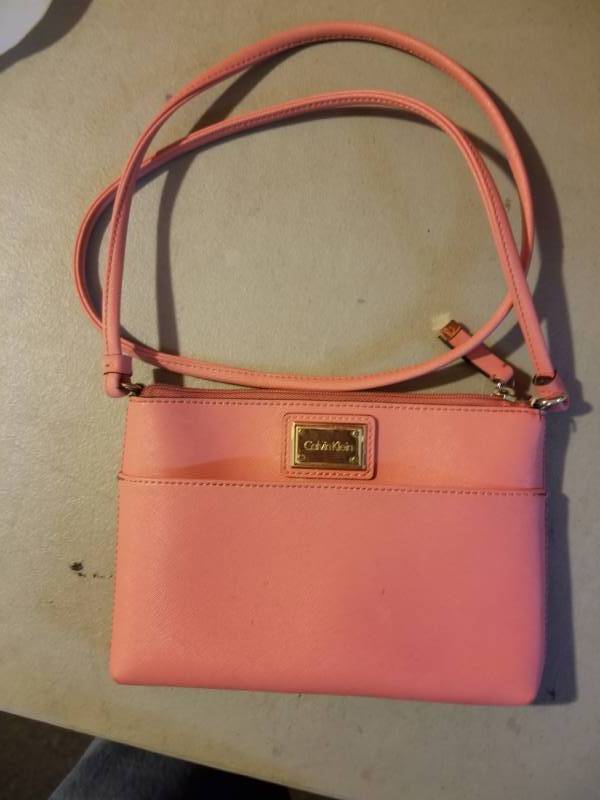 lot 2499 image: Calvin Klein Pink Purse