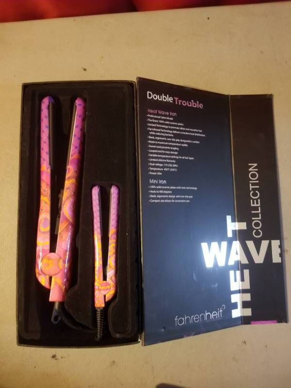 lot 2521 image: Farenheit Double Trouble Flat Irons