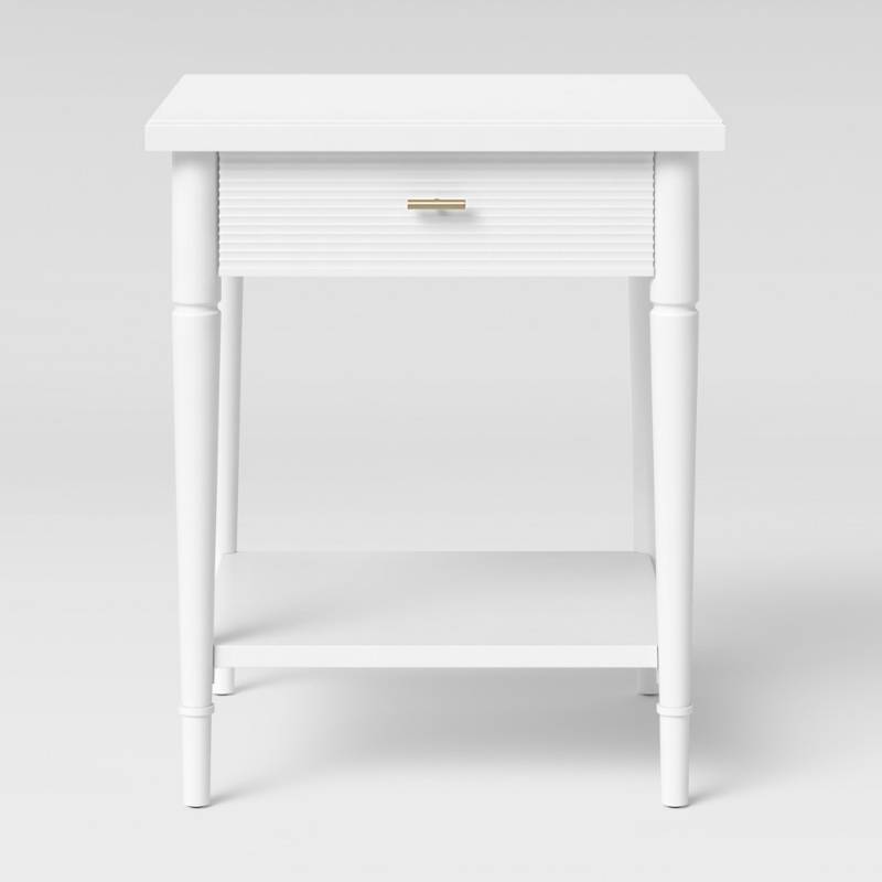 lot 6860 image: Cambridge Turned Leg End Table Ivory - Threshold