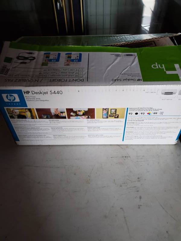 lot 3802 image: HP Deskjet 5440