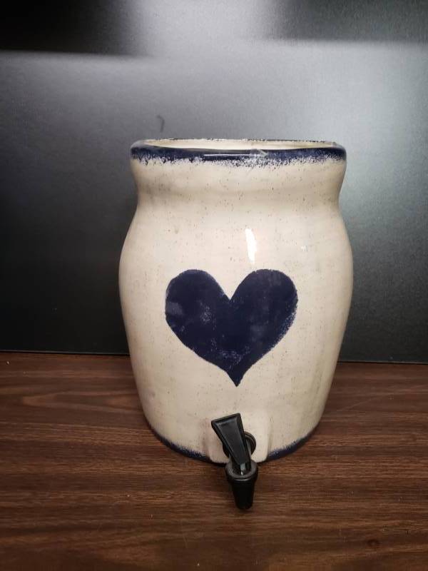lot 1045 image: Stoneware White Navy Blue Water Jug w Spout