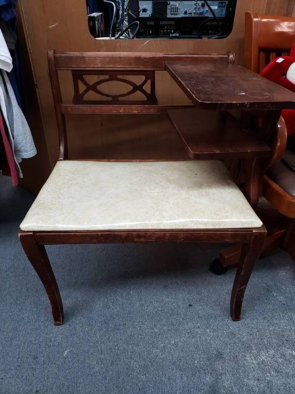 lot 1050 image: Mid Century Telephone Table with Attached Chairs