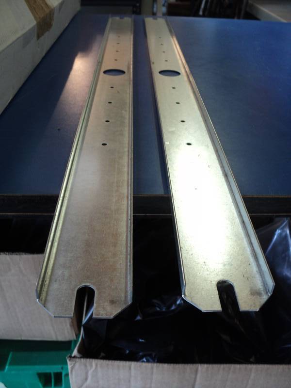 lot 8658 image: (1) set Hold Rite #50-CB X braces approx. 2-12 x 42