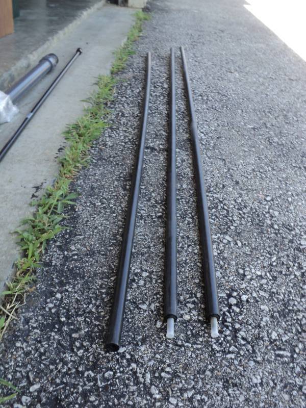 lot 9391 image: 3- piece plastic rod, threaded insert screw ends, approx 5 pieces