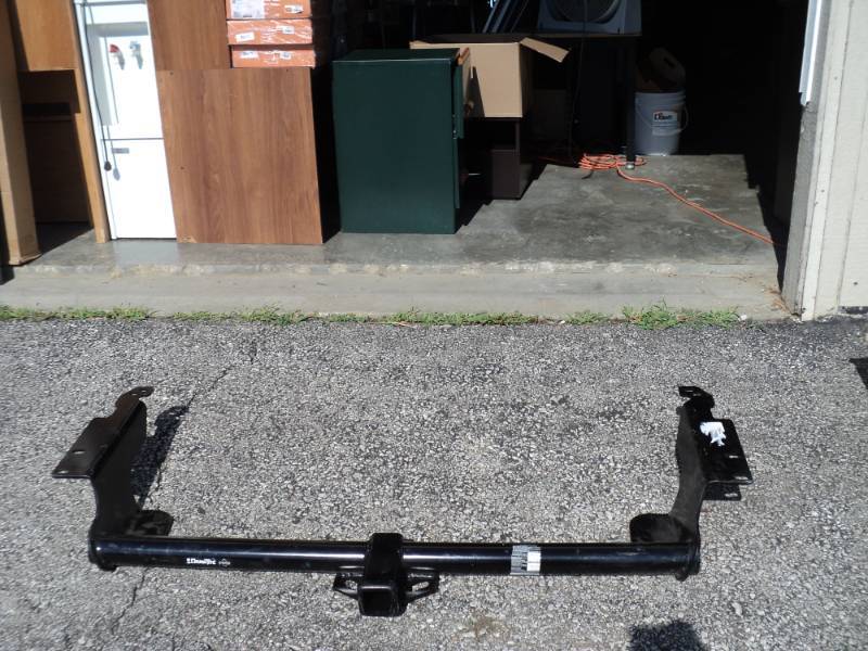 lot 9414 image: Draw Tite Class III Max Frame Trailer hitch,  mounting hardware not included