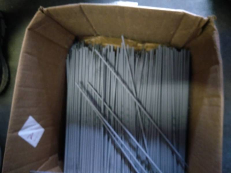lot 9476 image: (500) welding rods 6010