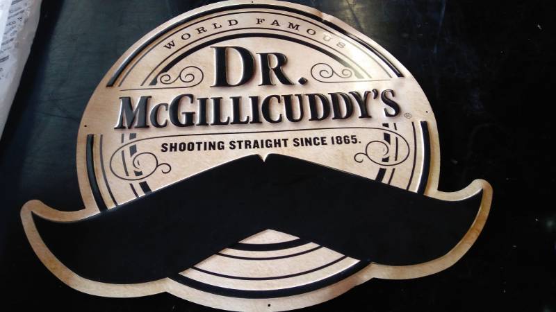 lot 9485 image: Metal Sign World Famous Dr. McGillicuddysapprox 20 diameter