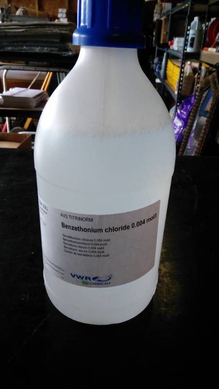 lot 9503 image: (1) 2.5 Liter bottle AVS Titrinorm Benzethonium Chloride 0.004 moll