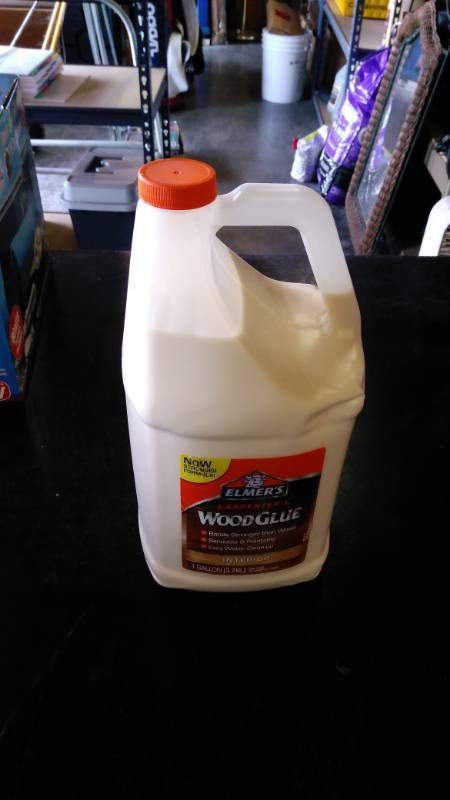 lot 9510 image: (1) Gallon Elmers Carpenters Wood Glue
