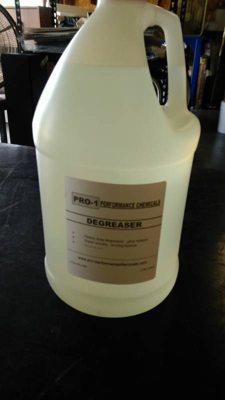 lot 9514 image: (1) Gallon Pro-1 Performance Chemicals Degreaser