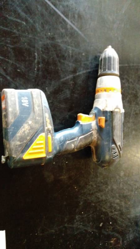 lot 9532 image: Chicago corless 18 V drill, used untested, no charger