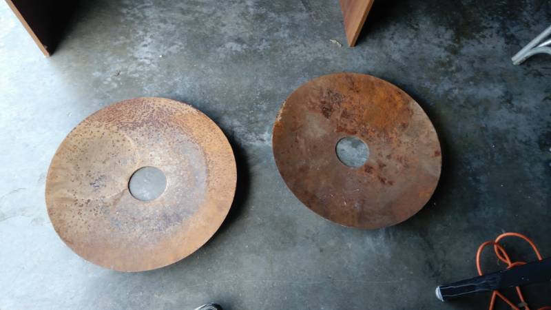 lot 9553 image: (2) ct lot 22 harrowing discs, used