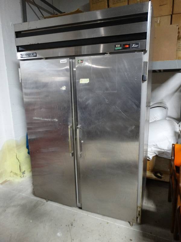 beverage air 2 door refrigerator e series