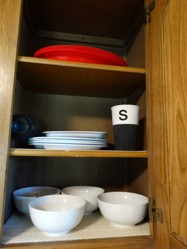 lot 483 image: Lot of various bowls & plates