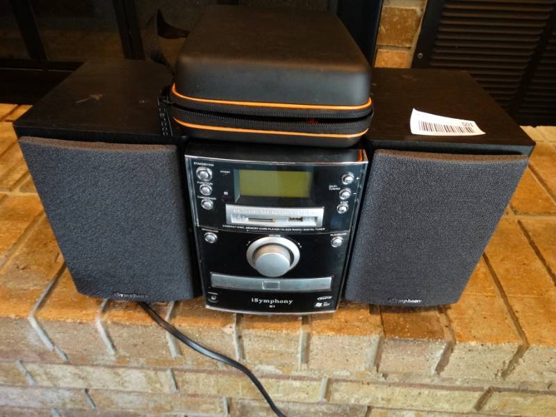 lot 501 image: Isymphony stereo w speakers