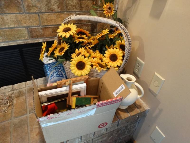 lot 502 image: Basket w Sunflowers picture frames crock pitcher