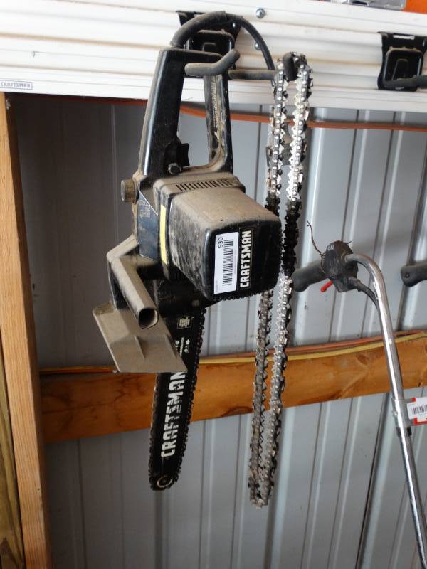 lot 930 image: Craftsman chainsaw.