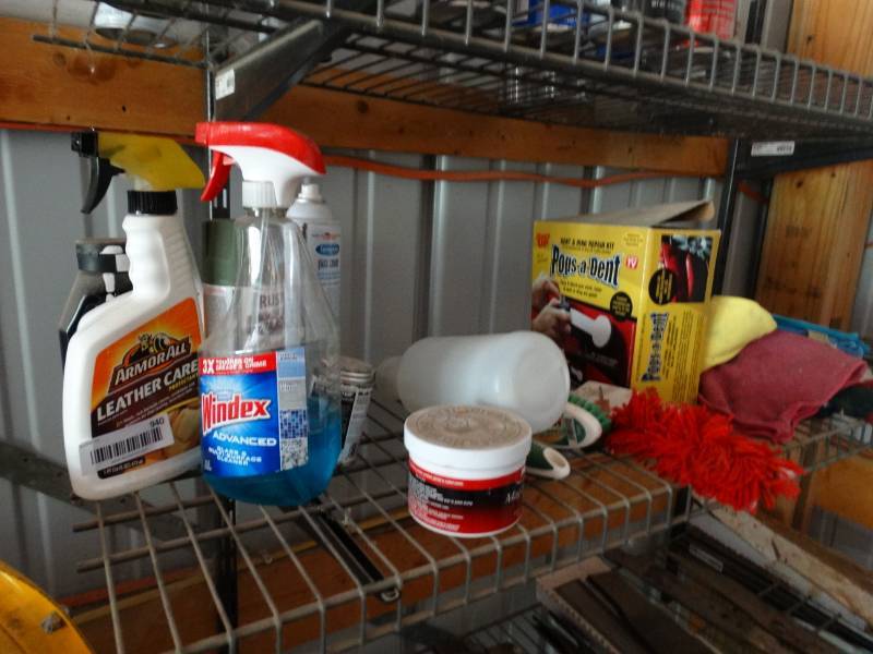 lot 940 image: Lot of car cleaner, towels, wax, & pop a dent.