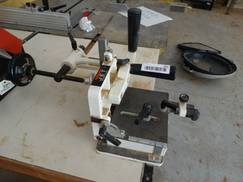 lot 975 image: Jet clamp