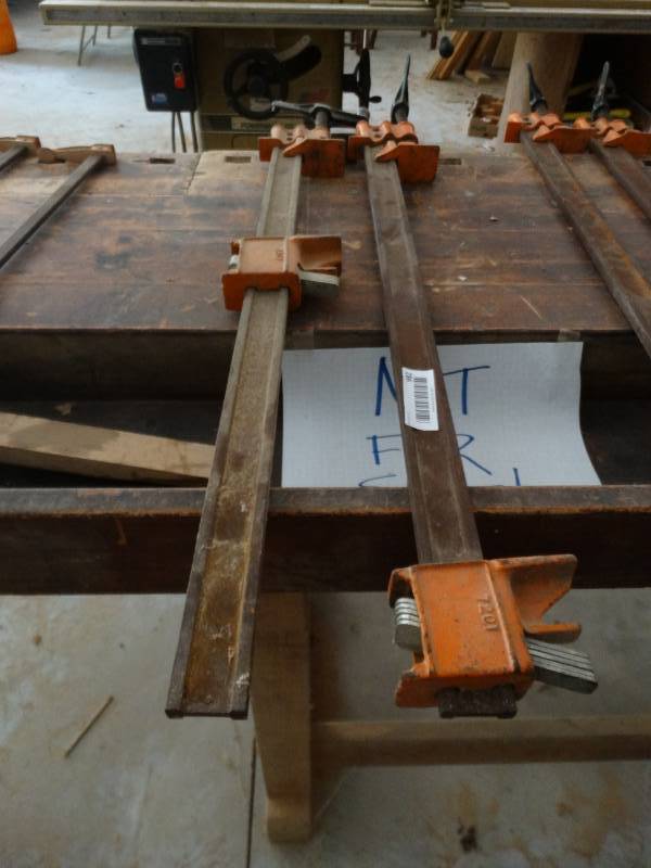 lot 982 image: 2 bar clamps