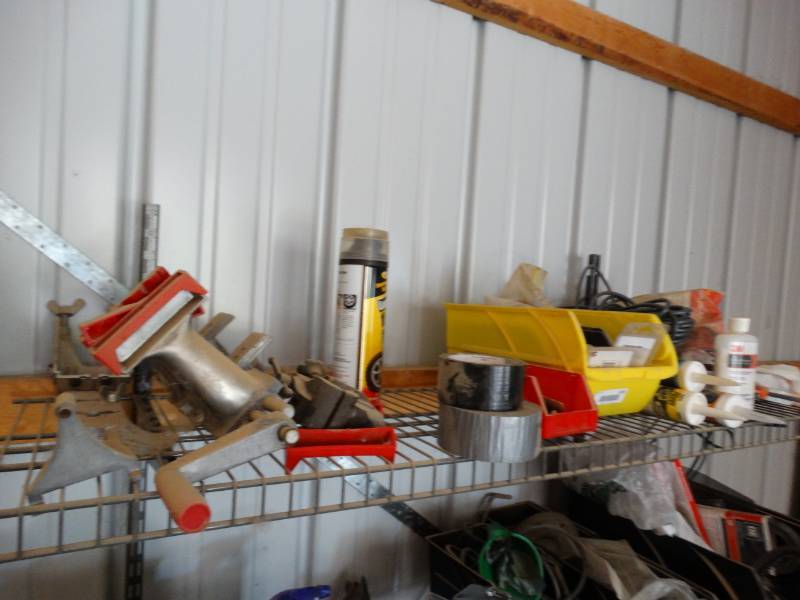 lot 1002 image: Lot of various hardware & misc.