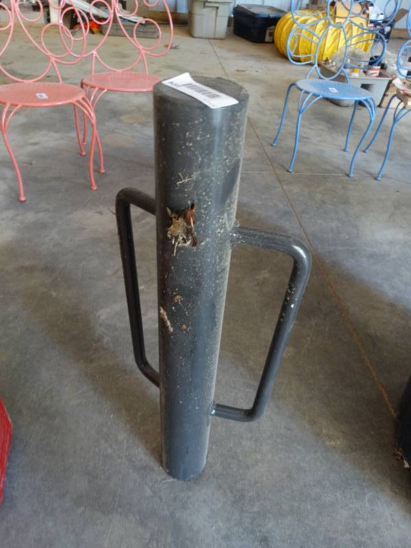 lot 1024 image: T-post driver