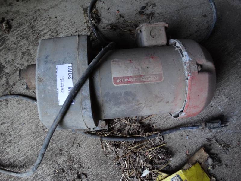 lot 2088 image: Dayton gearmotor