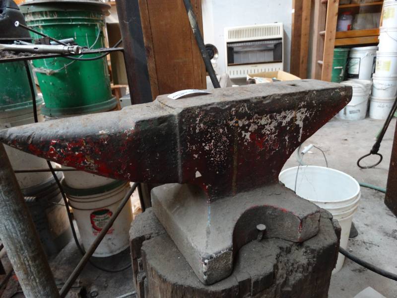lot 2692 image: Large Anvil on wood stand