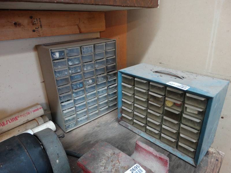 lot 2697 image: Parts drawers w contents