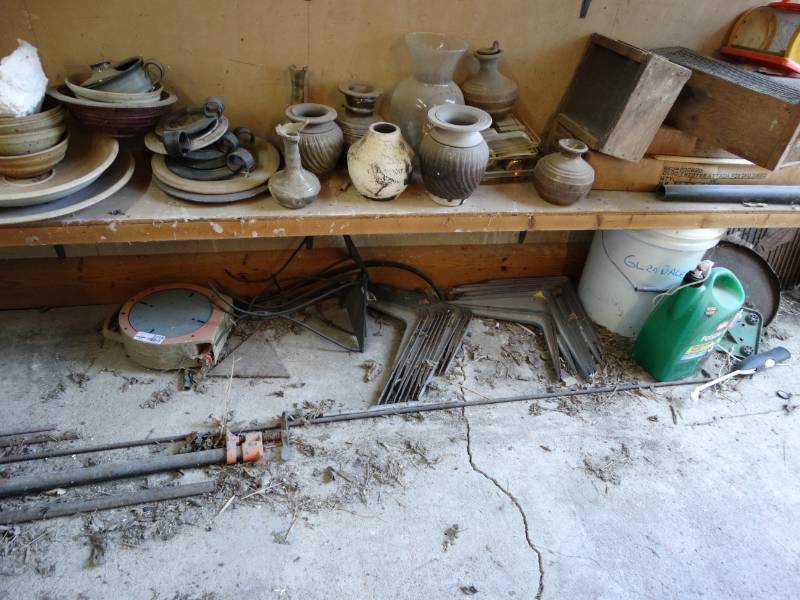 lot 2718 image: Shelf brackets extension cord misc.