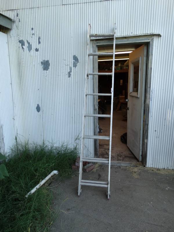 lot 2732 image: Werner extension ladder