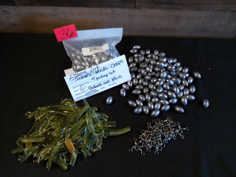 lot 36 image: Fishing Lot Sinkers and Worms