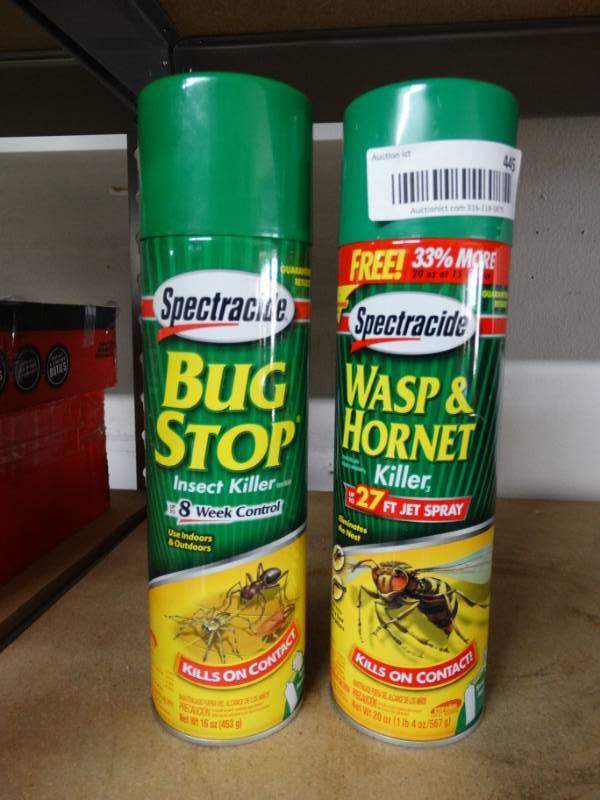 lot 445 image: Spectracide bug stop and wasp and hornet killer.