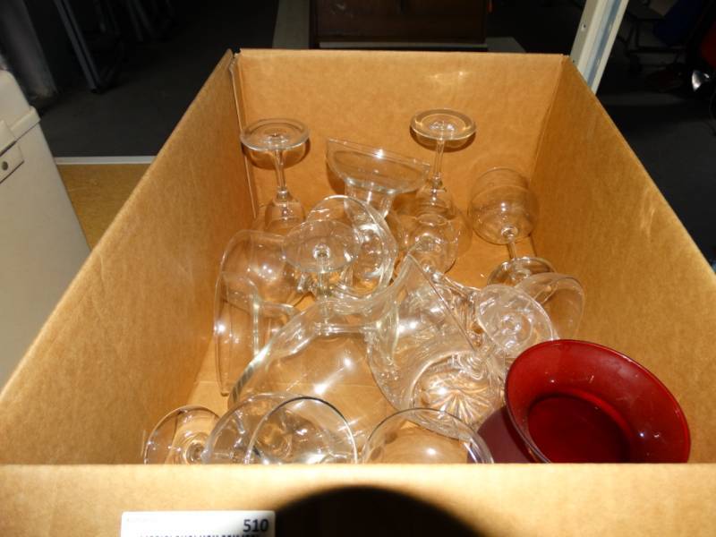 lot 510 image: Vases and margarita glasss.