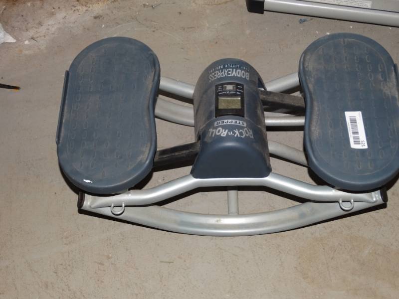 lot 521 image: Rock and roll stepper.