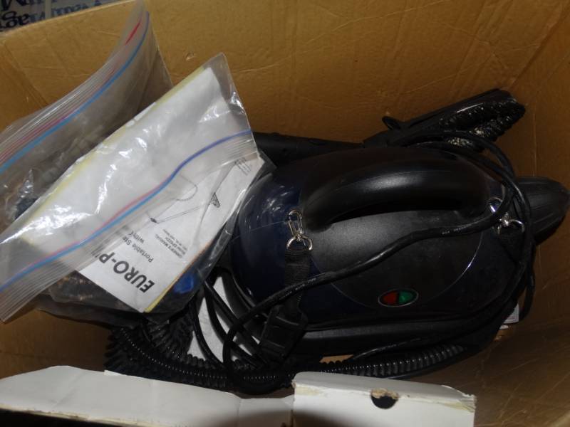 lot 526 image: Euro-pro select vacuum.