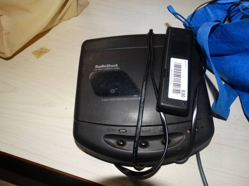 lot 630 image: Lot of various electronics.