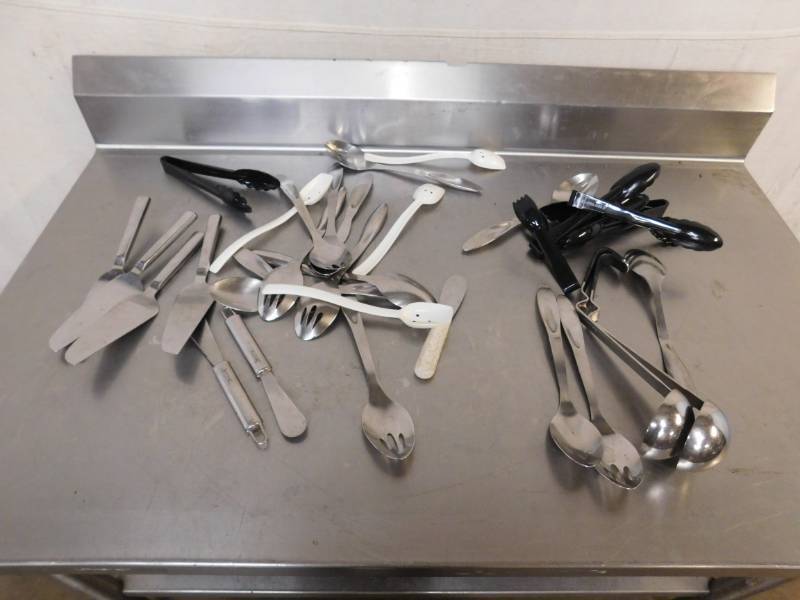lot 2146 image: Ladels, Spoons, Spatulas and Tongs
