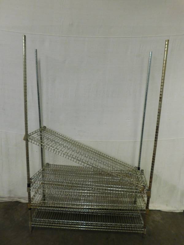 lot 2103 image: 4 Foot Metro Shelf
