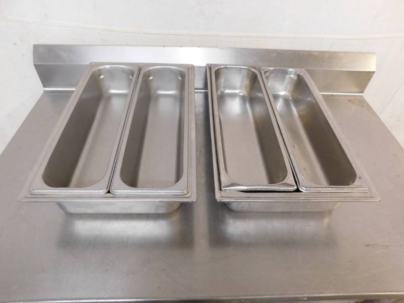 lot 2122B image: 2 Water Pans with 4 Long � x 4 Inch Pans
