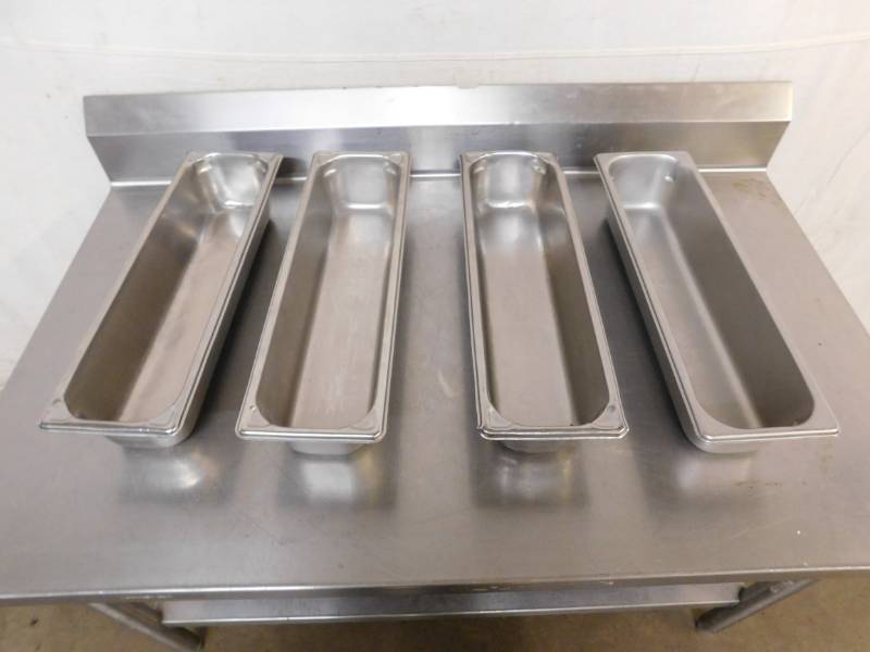lot 2123D image: 4 Long � x 4 Inch Pans