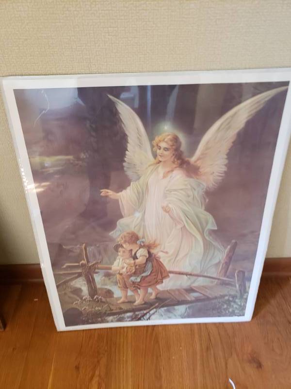 lot 1811 image: Print of Famous Guardian Angel Wall Decor