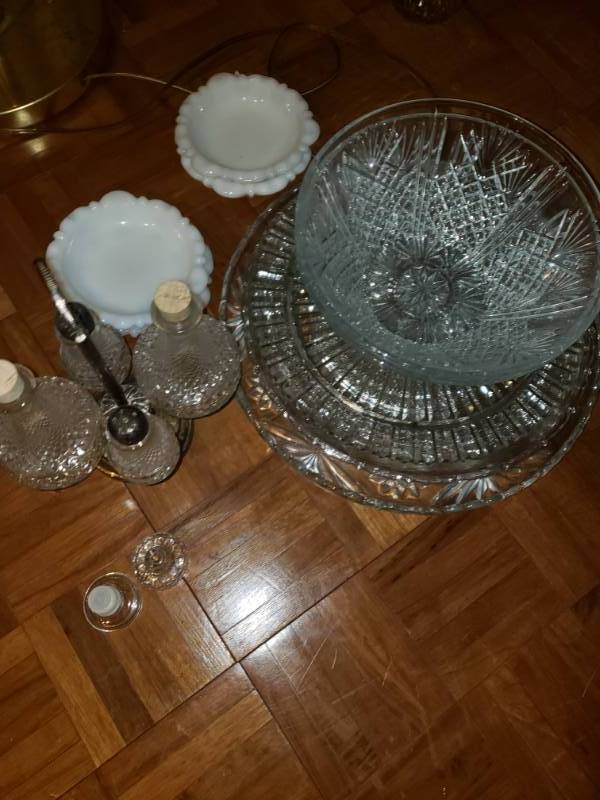 lot 1887 image: Lot of Crystal Serving Trays Bowls and Salt Pepper Shakers